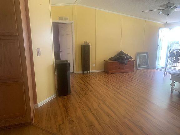 5th image of 28721 SW 30th Ave