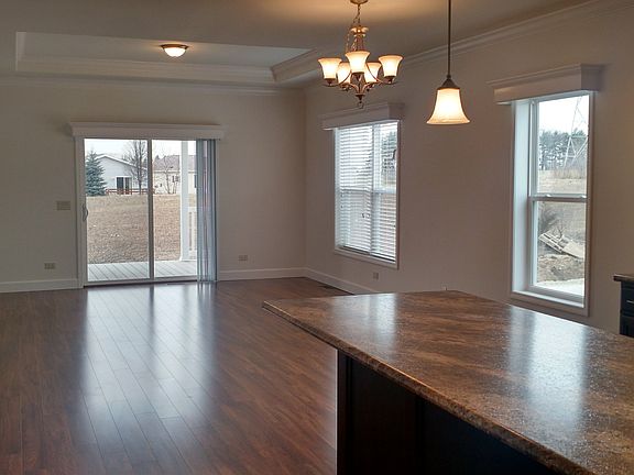 3rd image of 1439 Equestrian Dr