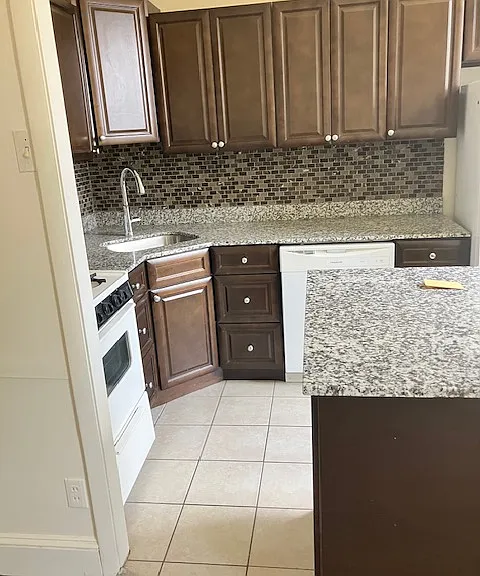1931 Spring Garden St #3F — Photo 12