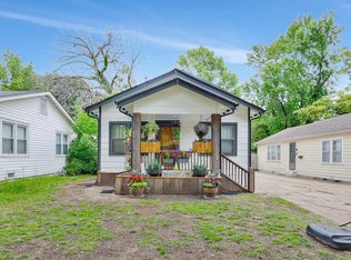 626 S Fountain St, Wichita, KS 67218