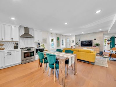 24 Aubin St #2, Amesbury, MA, 01913