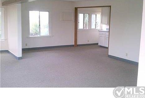 4th image of 4034 Park Blvd