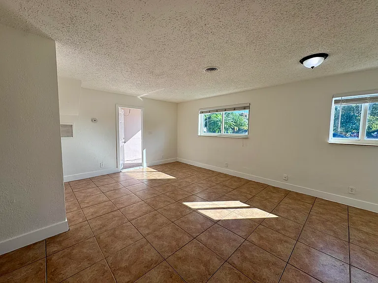3101 NE 7th Ave #B — Photo 33