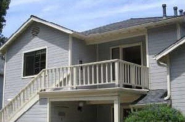 2nd Floor Corner Unit