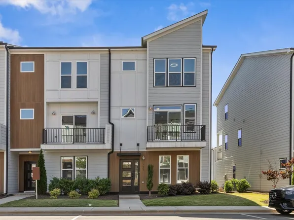 2129 Big Falls Dr, Wendell, NC 27591