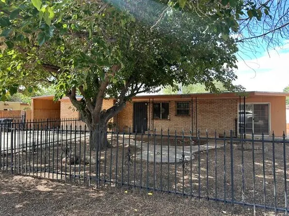 828 Ranchitos Rd NW, Los Ranchos De Albuquerque, NM 87107