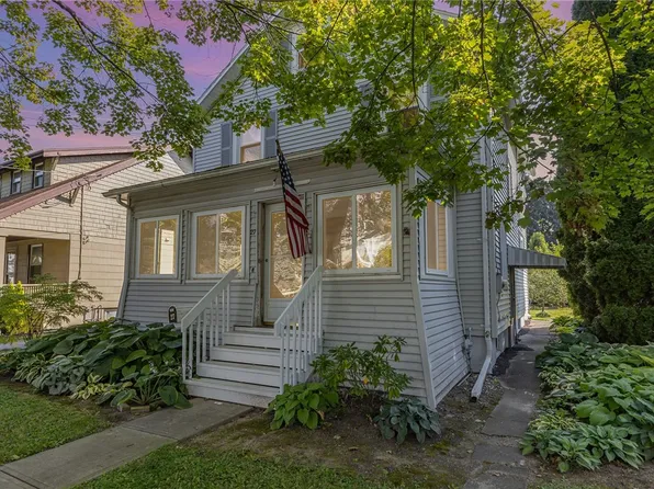 27 S Morrell Ave, Geneva, NY 14456
