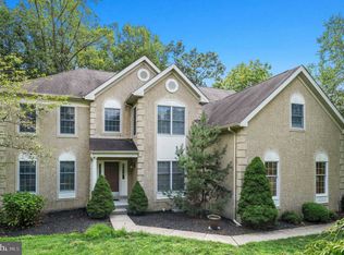 864 Williamsburg Blvd, Downingtown, PA 19335