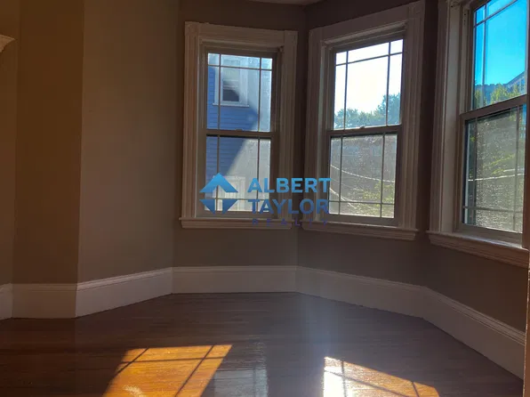 1 Parker Hill Ter, Boston, MA