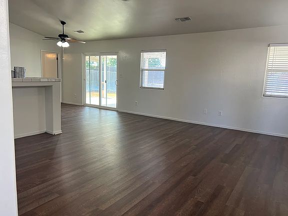 5th image of 10717 Anacostia Way