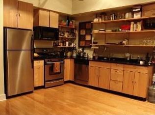 140 Bay St, Jersey City, NJ 07302