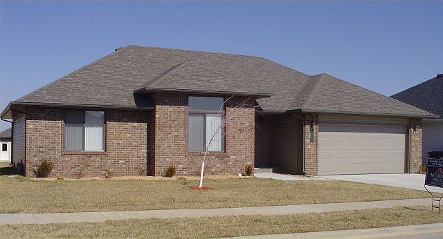 3BR/2BA/2Car -1yr old