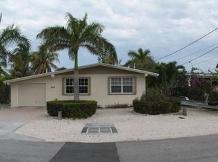 460 5th St, Key Colony Beach, FL 33051