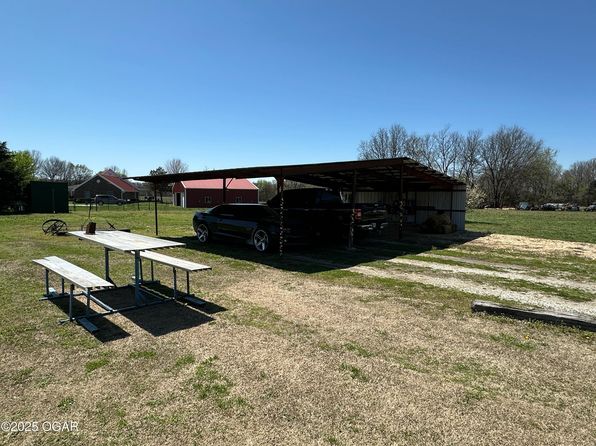 895 Lawrence Rd #2150, Wentworth, MO 64873