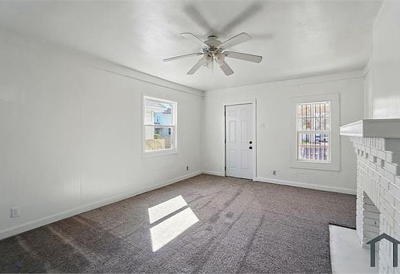 5th image of 3215 E 5th St #3215