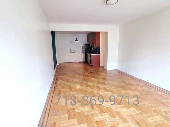 5th image of 590 Ocean Ave #C5