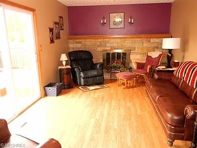 5th image of 5580 Easton St