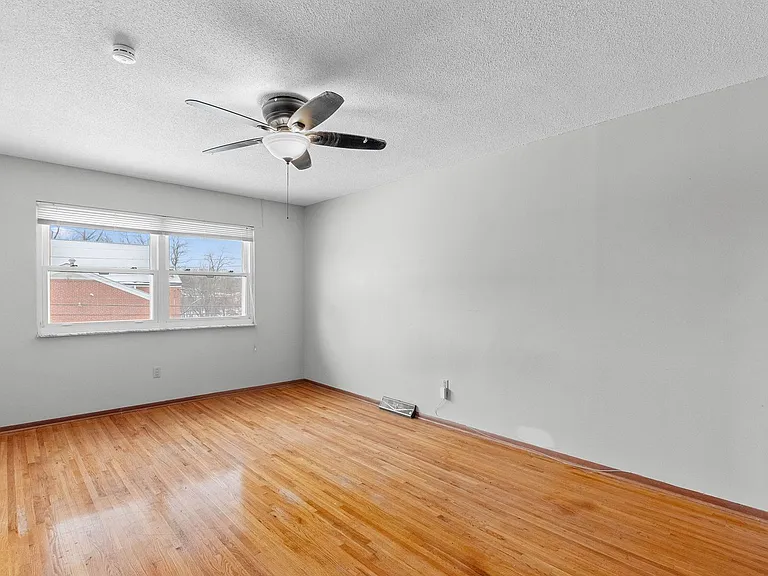 2606-2608 Eltarose Dr — Photo 21