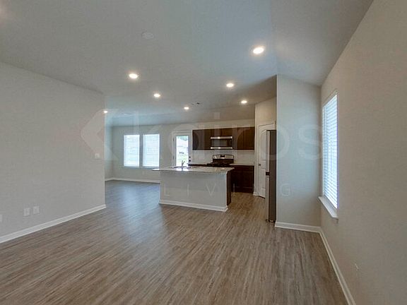 2nd image of 12610 Orchid Ln