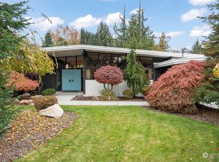 1220 1st St, Wenatchee, WA 98801