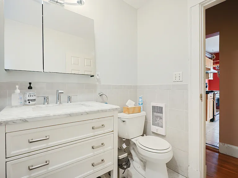 51 Whitten St #3 — Photo 19