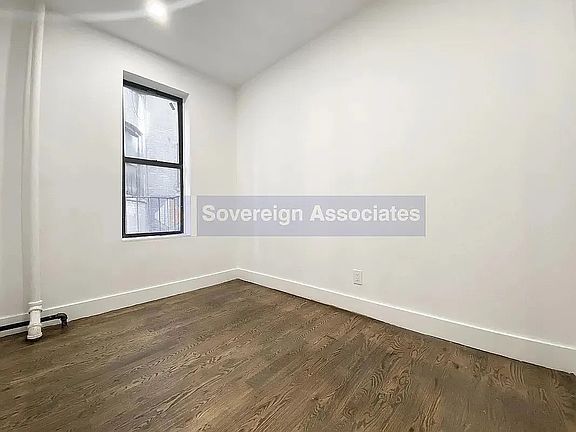 5th image of 3620 Broadway #A27