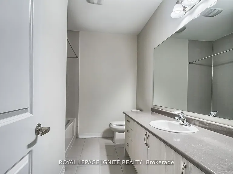 1079 Cameo St — Photo 18