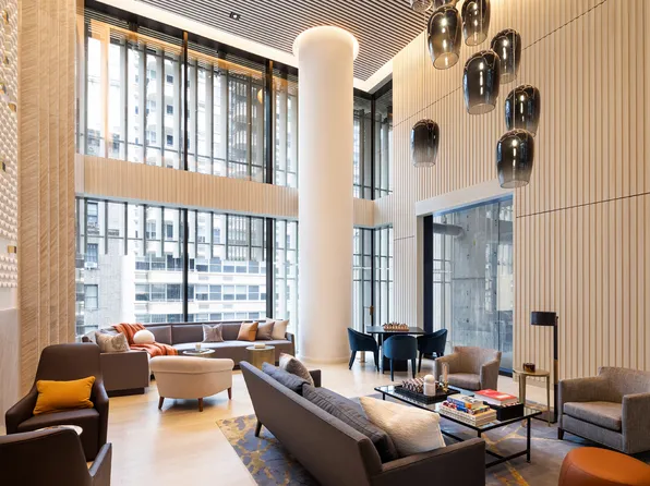 138 East 50th Street 26A image 21 of 22