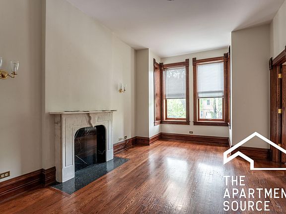 3rd image of 1917 N Kedzie Ave