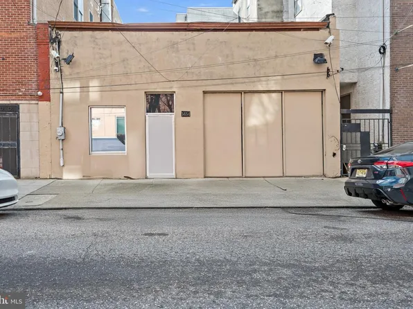 1414 W Oxford St, Philadelphia, PA 19121