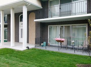 4108 W 99th St APT B, Oak Lawn, IL
