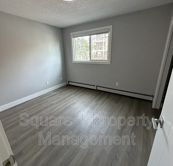 8503 99th St NW #202 — Photo 4