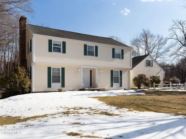 4 Holly Lane, Castleton, NY 12033