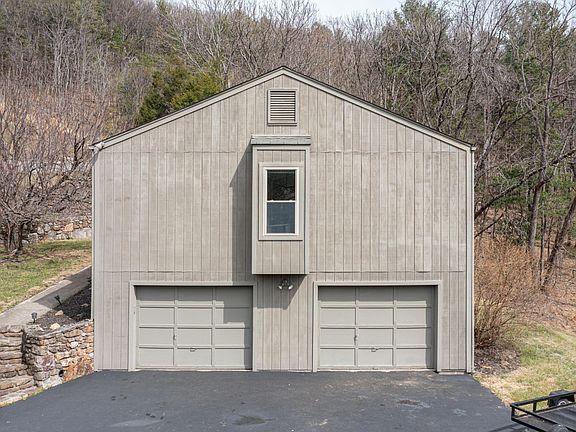 3rd image of 7577 Boxwood Dr