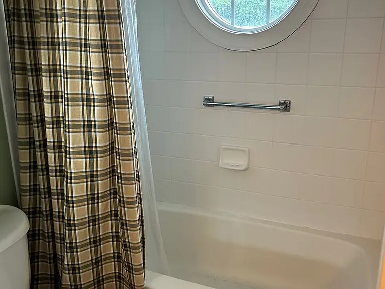 4890 Independence Dr #8 — Photo 14