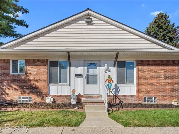 12720 Elaine Dr #31, Southgate, MI 48195