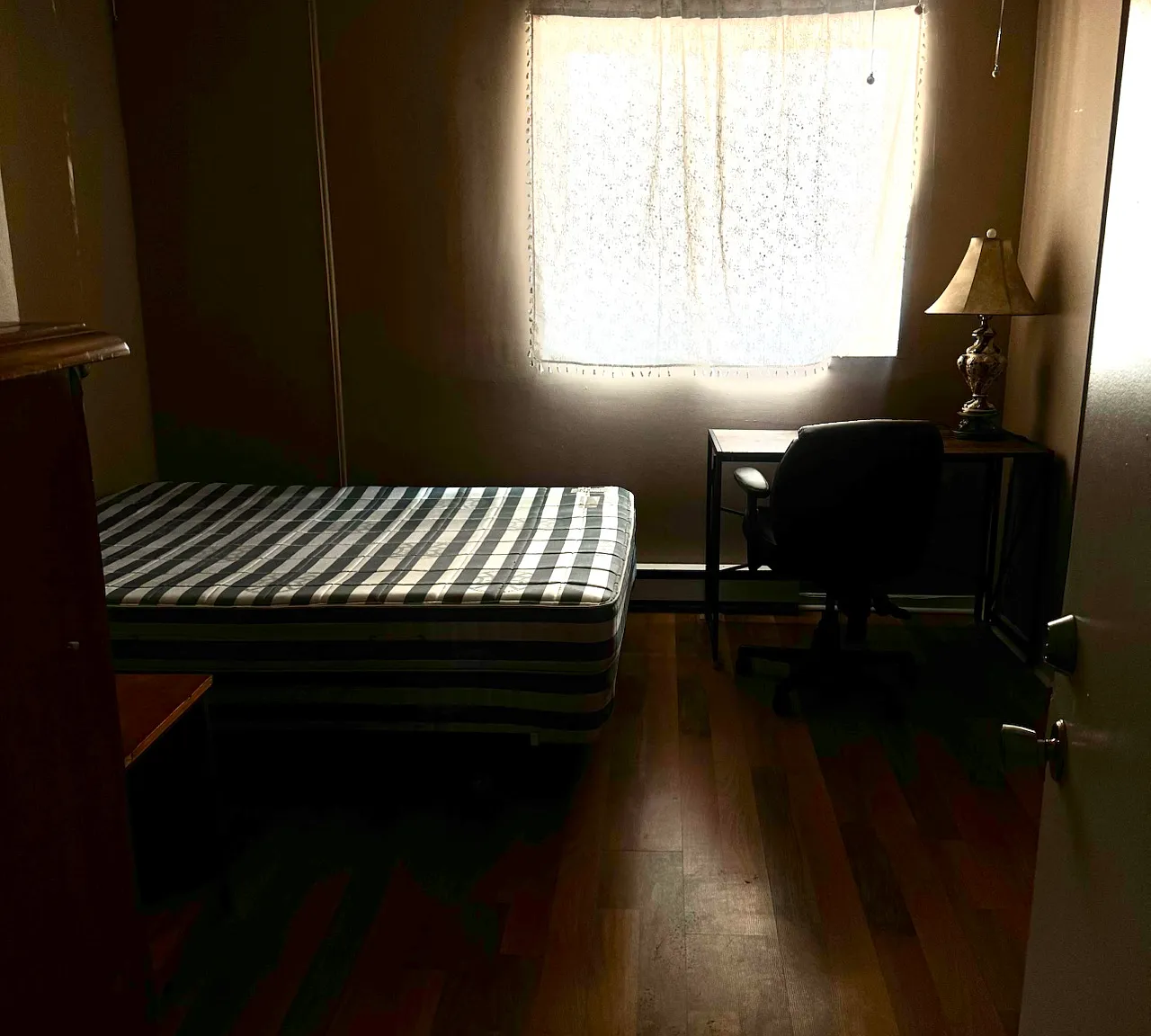 1 bed, 225 sqft, $855 — Photo 3