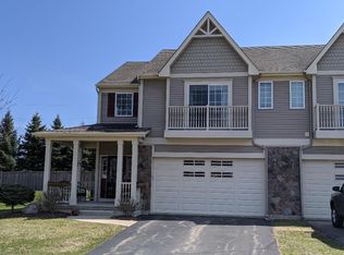 103 Summerhaven Ln, Lake Geneva, WI 53147