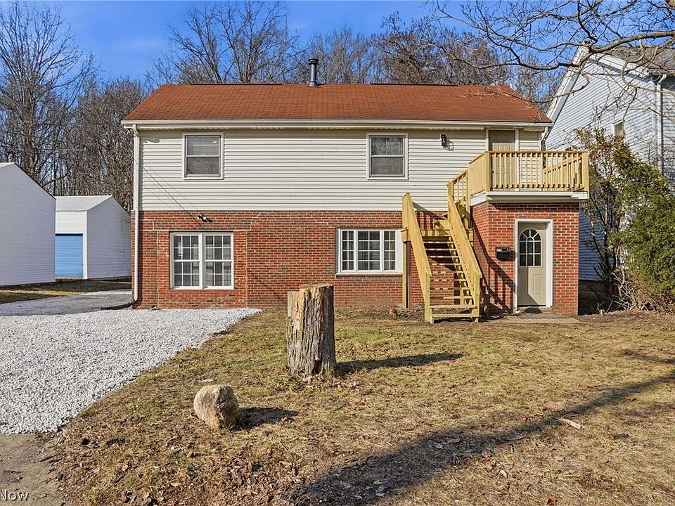 1st image of 119 Pleasant Ave