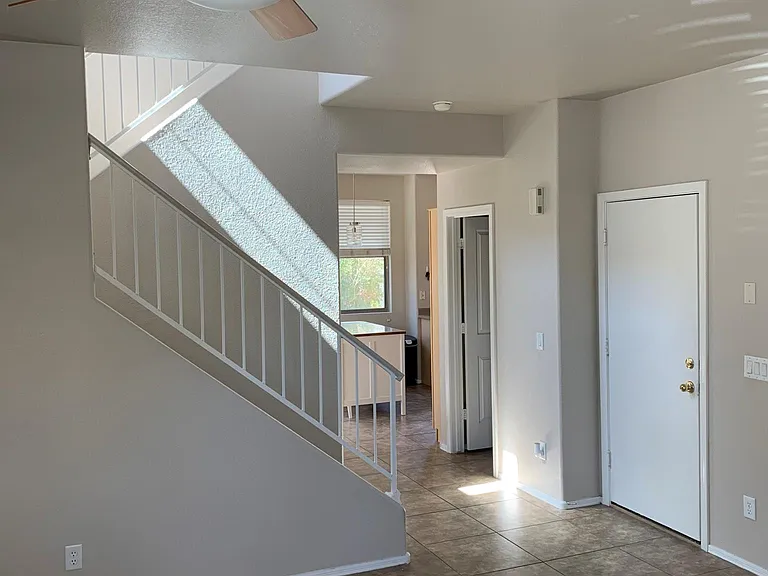 1886 E Don Carlos Ave #148 — Photo 12