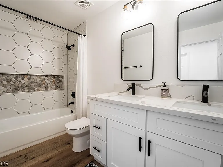 2206 Heavenly View Dr — Photo 17