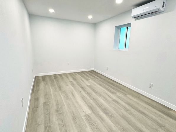 26490 Mapleridge Way