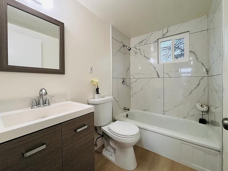 27736 Gainesville Ave — Photo 6