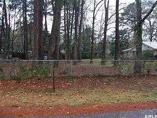 5th image of 1004 Hodge Dr