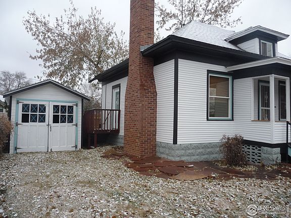 2nd image of 921 13th Ave