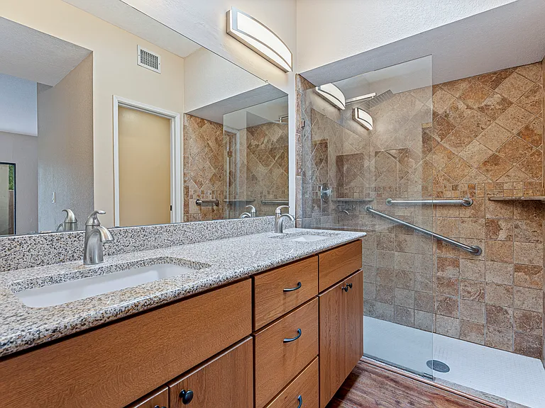 5557 N Crystal Mist Pl — Photo 11