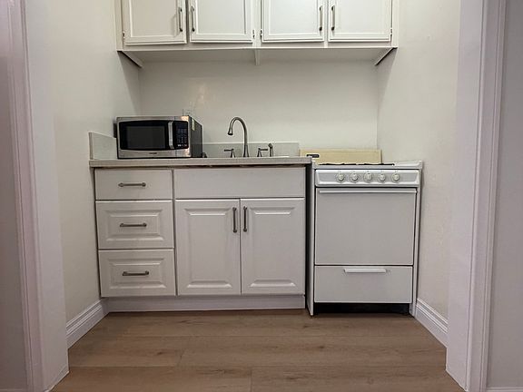 4th image of 5636 La Mirada Ave APT 104