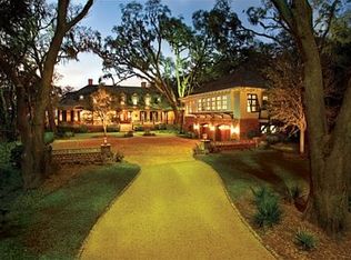 404 Pikes Bluff Dr, St Simons Island, GA 31522