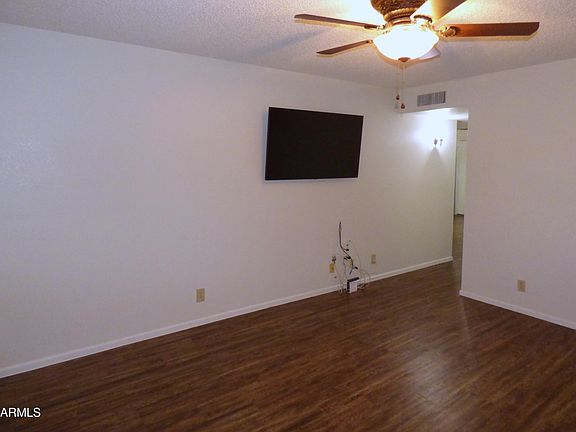 2nd image of 440 S PARKCREST -- #141