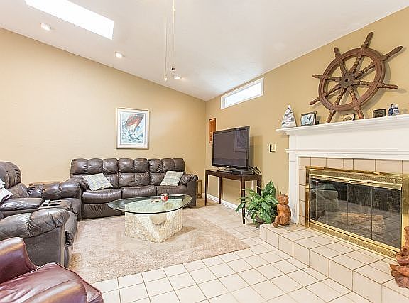 5th image of 277 Starmount Dr